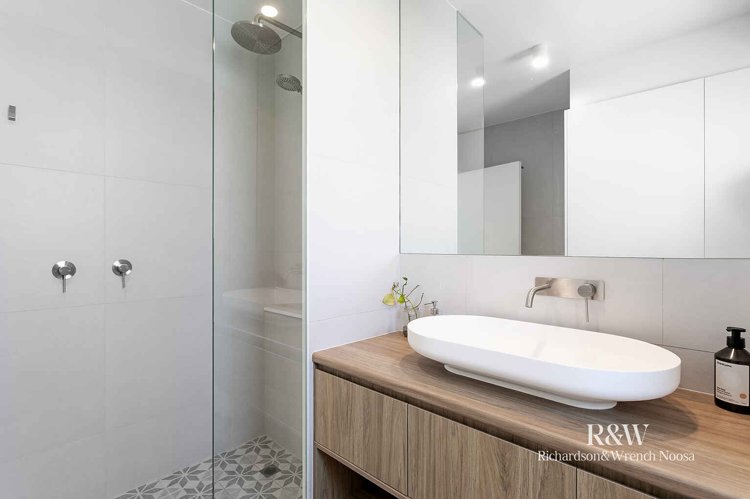 12/6 Douglas Street Sunshine Beach 12/6 Douglas Street Sunshine Beach