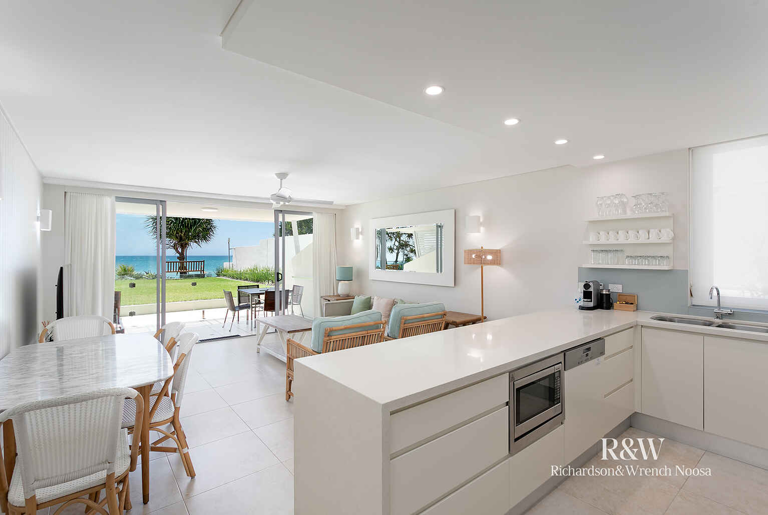 18/41 Hastings Street Noosa Heads