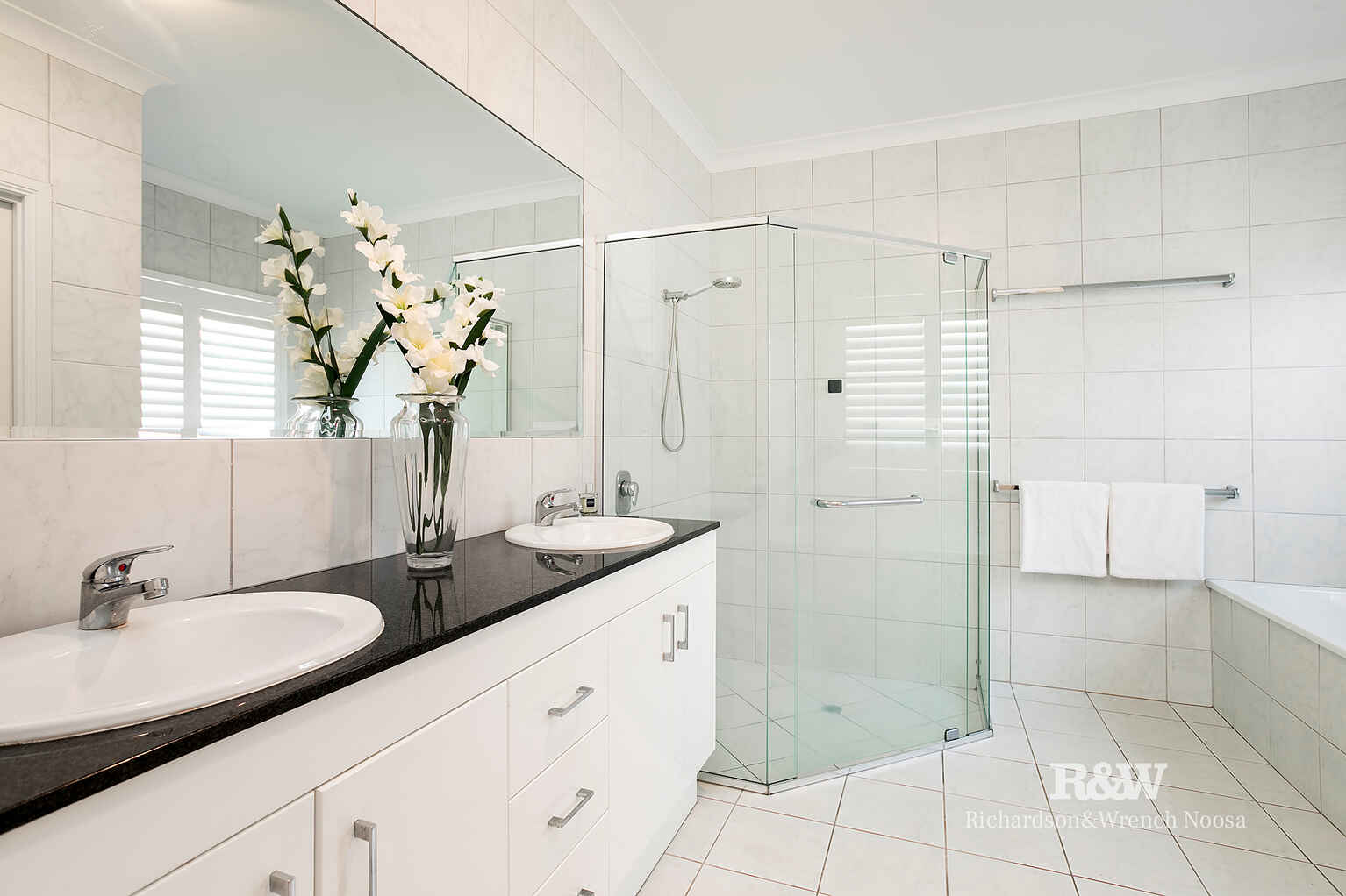 77 Shorehaven Drive Noosaville