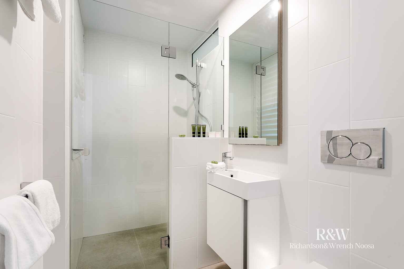 17/41 Hastings Street Noosa Heads