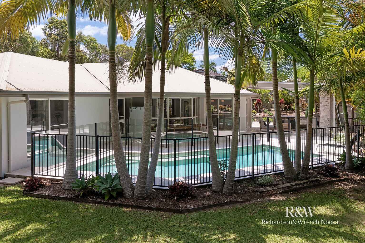 11 Dirum Court Tewantin