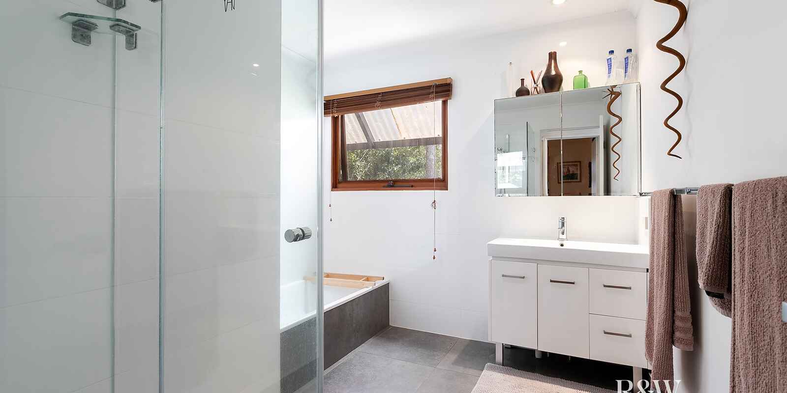 25 Sleepy Hollow Drive Noosa Heads