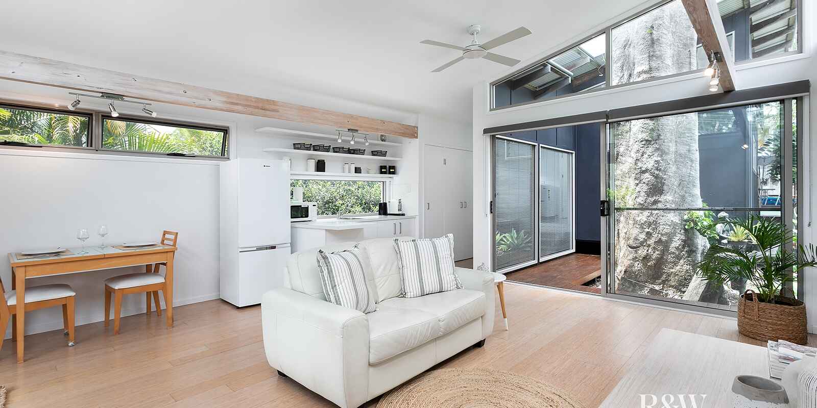 25 Sleepy Hollow Drive Noosa Heads