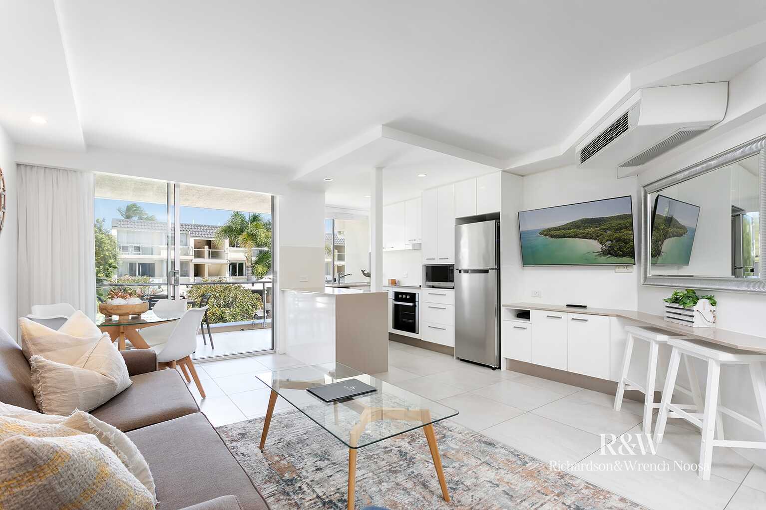 206 & 207/6 Hastings Street Noosa Heads