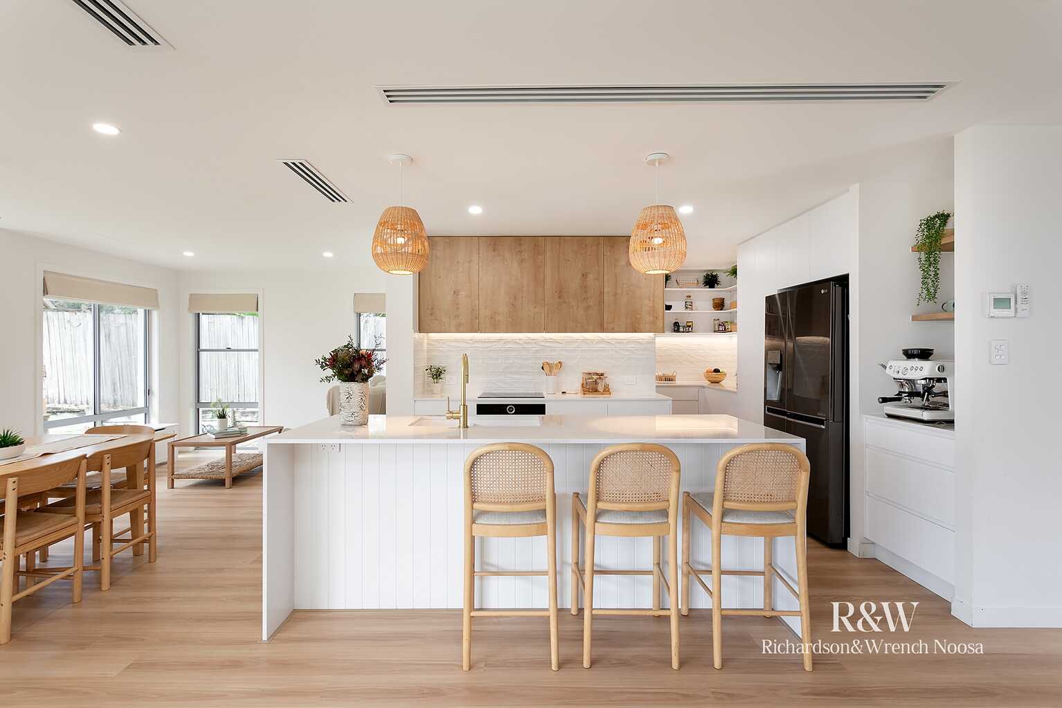 1 Crestview Drive Peregian Springs