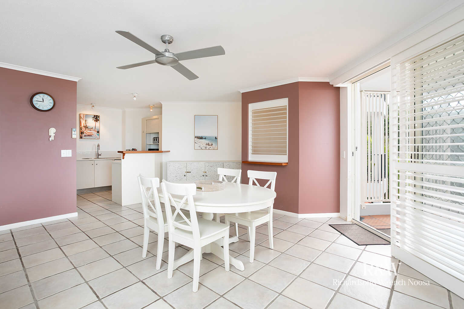 8/2 Park Crescent Sunshine Beach