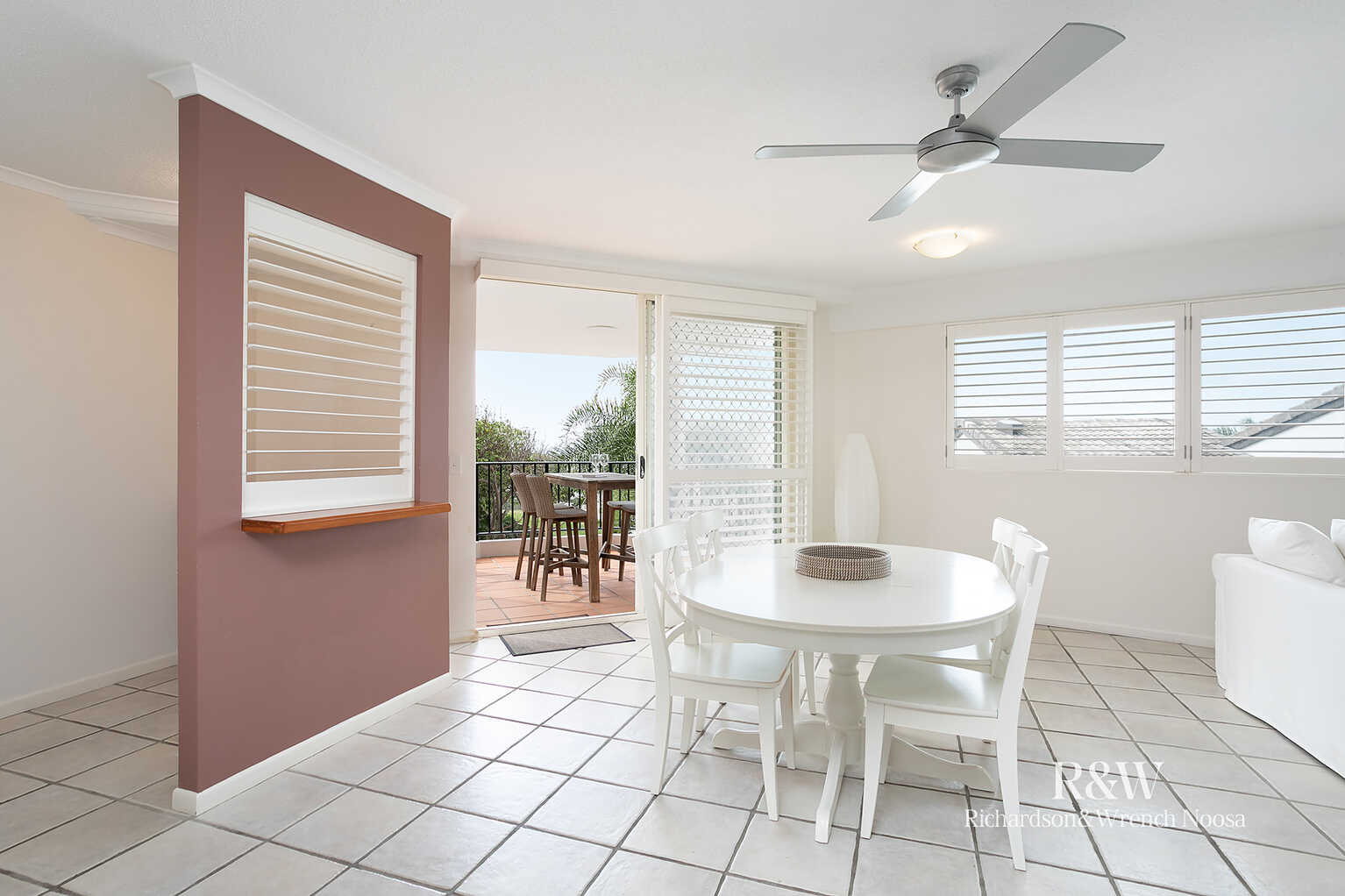 8/2 Park Crescent Sunshine Beach