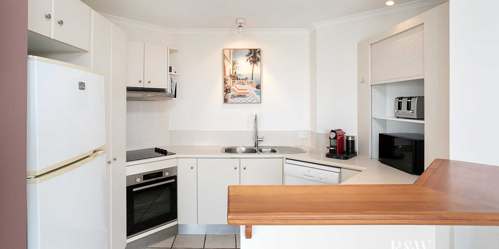 8/2 Park Crescent Sunshine Beach