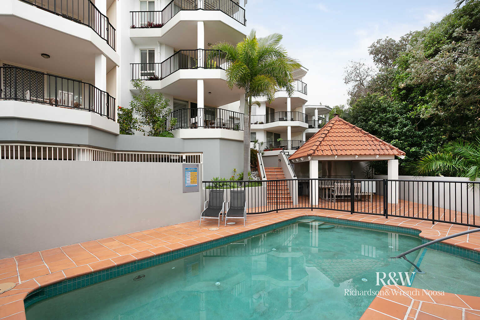 8/2 Park Crescent Sunshine Beach