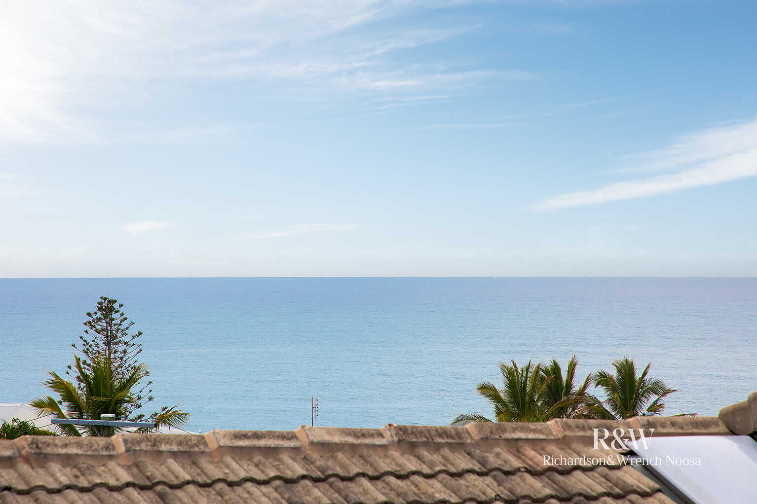 8/2 Park Crescent Sunshine Beach