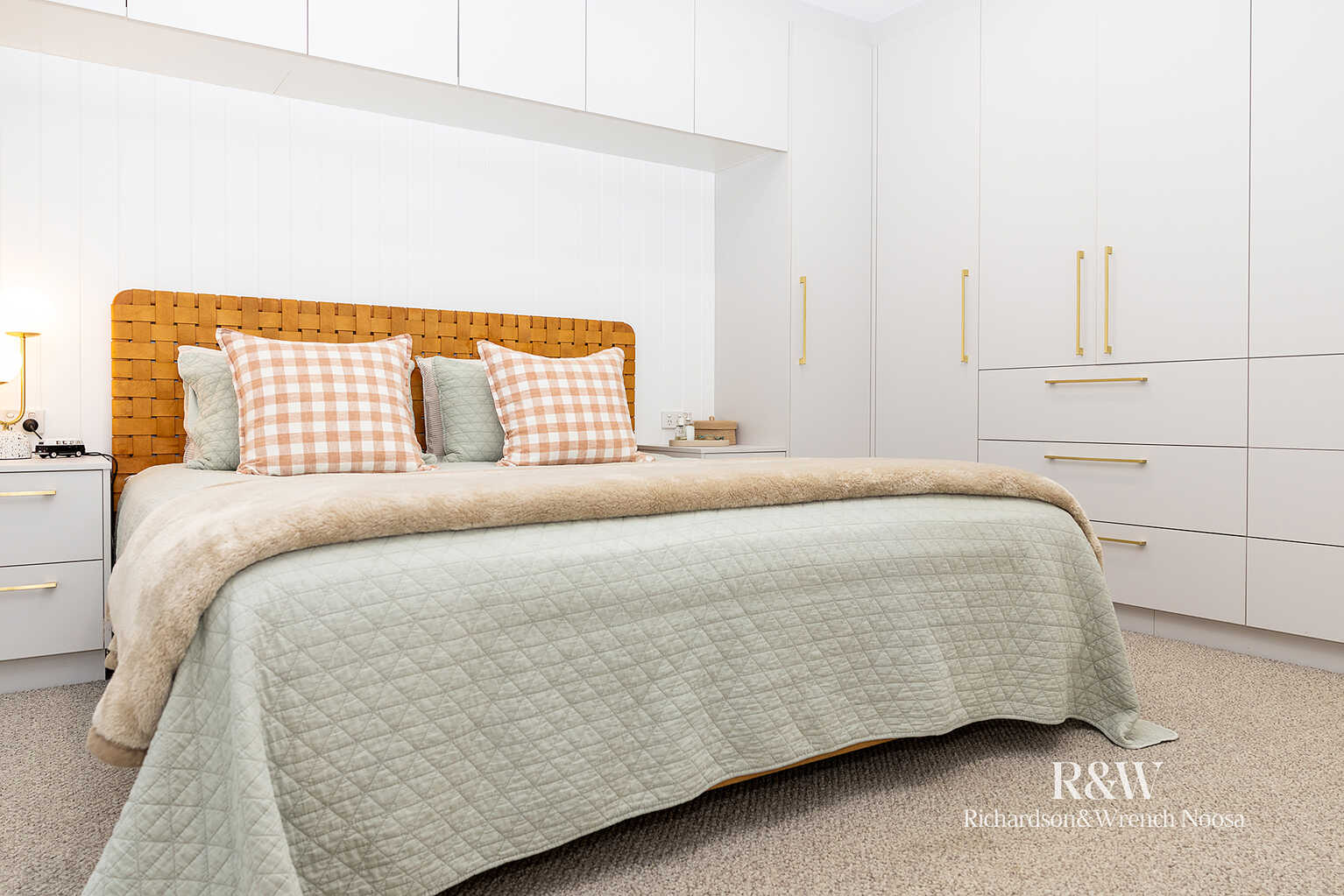 40 Lake Entrance Boulevard Noosaville