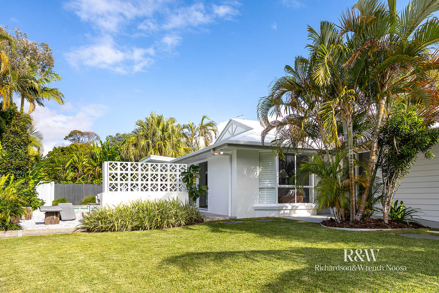 40 Lake Entrance Boulevard Noosaville