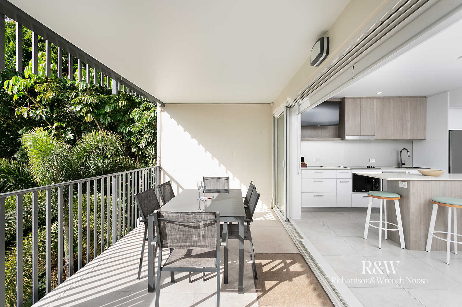 326/62 Hastings Street Noosa Heads