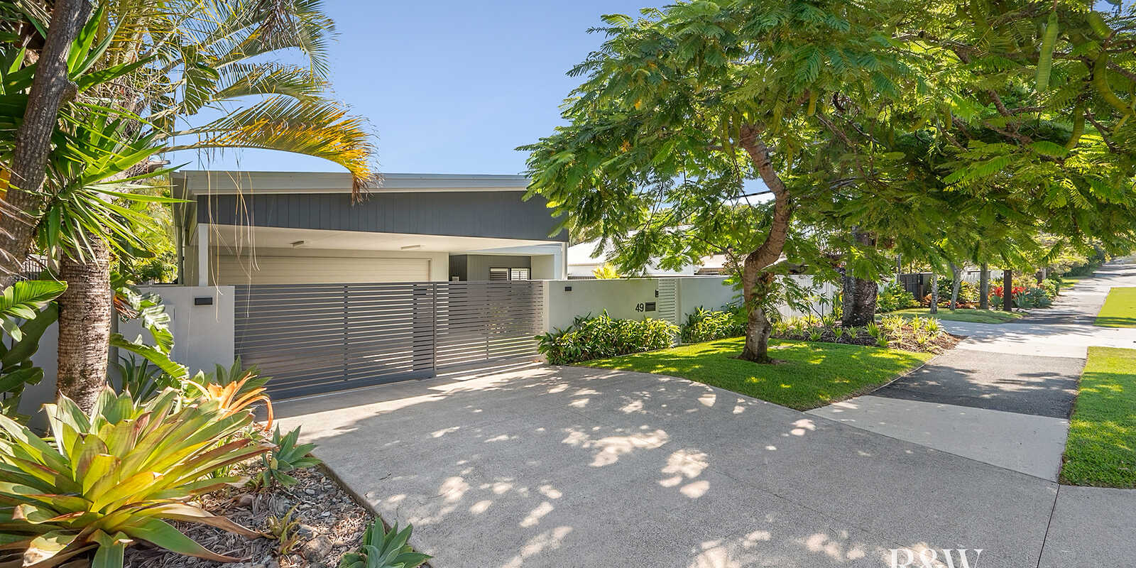49 Pacific Avenue Sunshine Beach 49 Pacific Avenue Sunshine Beach
