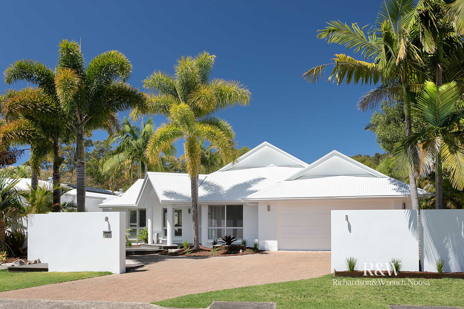 1 Seashell Place Noosaville