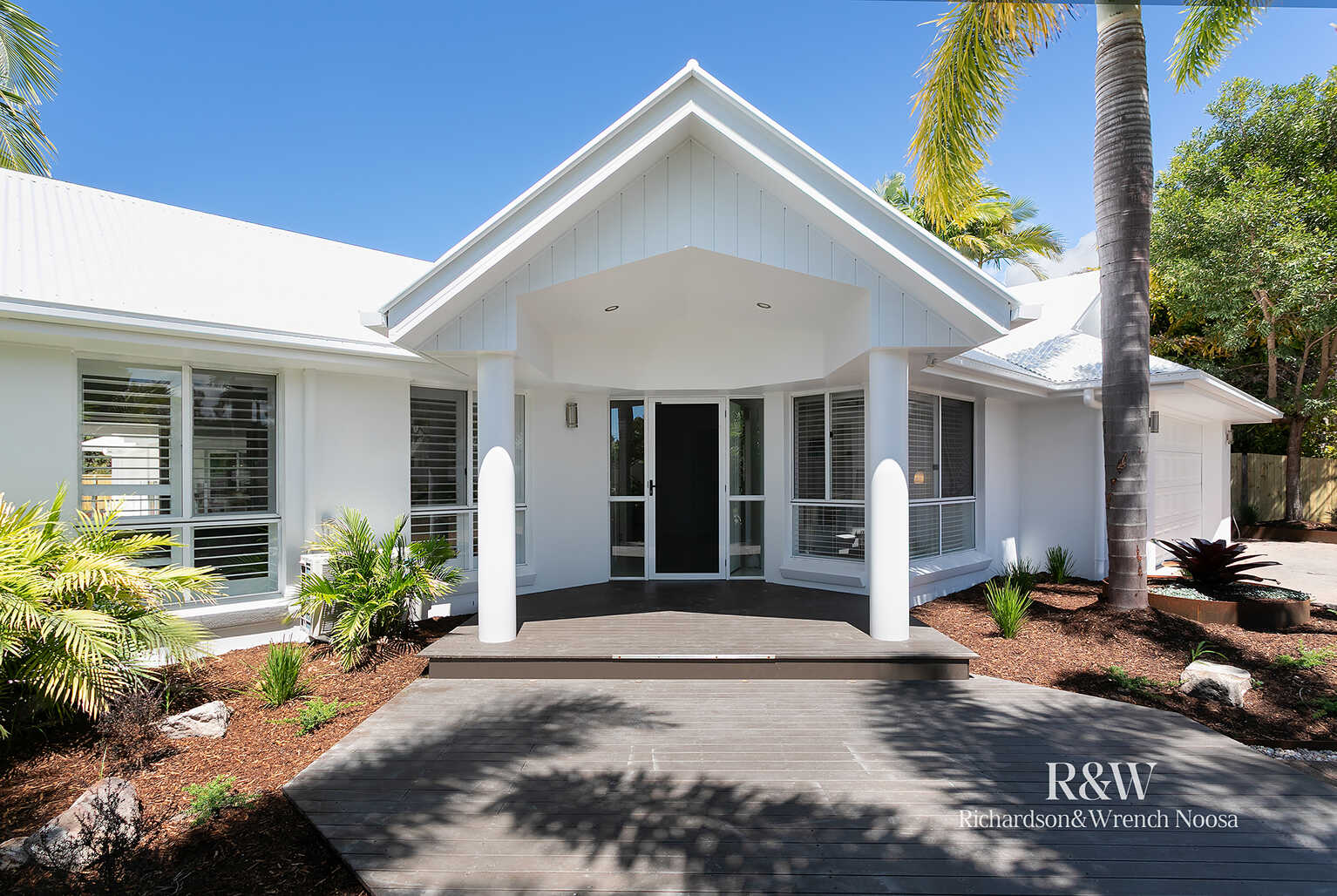 1 Seashell Place Noosaville