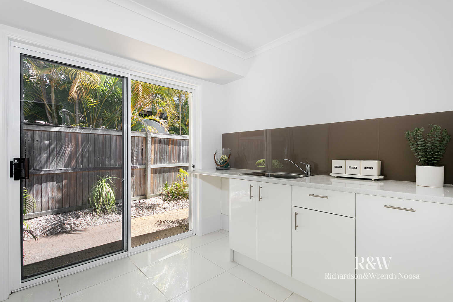 1 Seashell Place Noosaville
