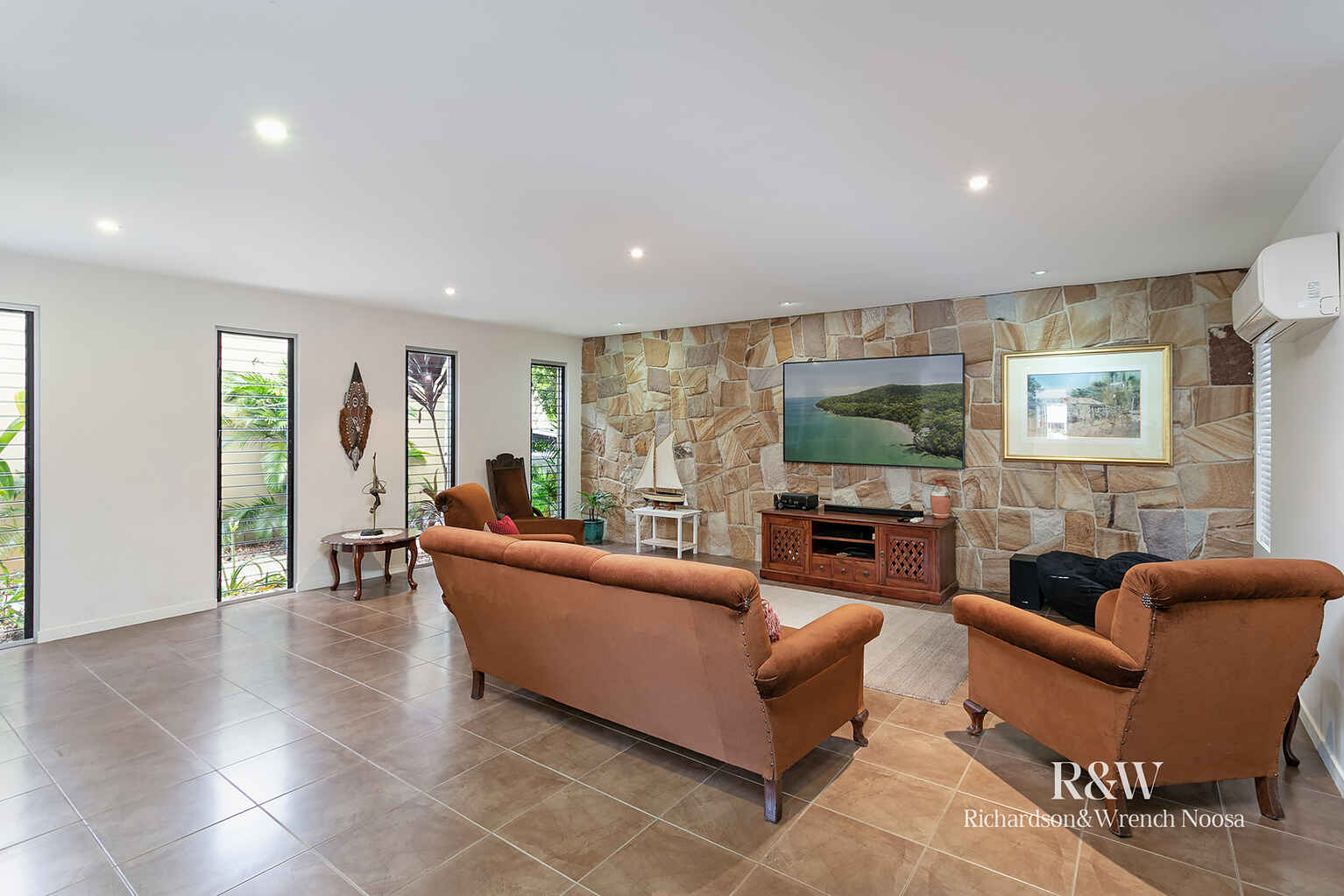 25 Shorehaven Drive Noosaville 25 Shorehaven Drive Noosaville