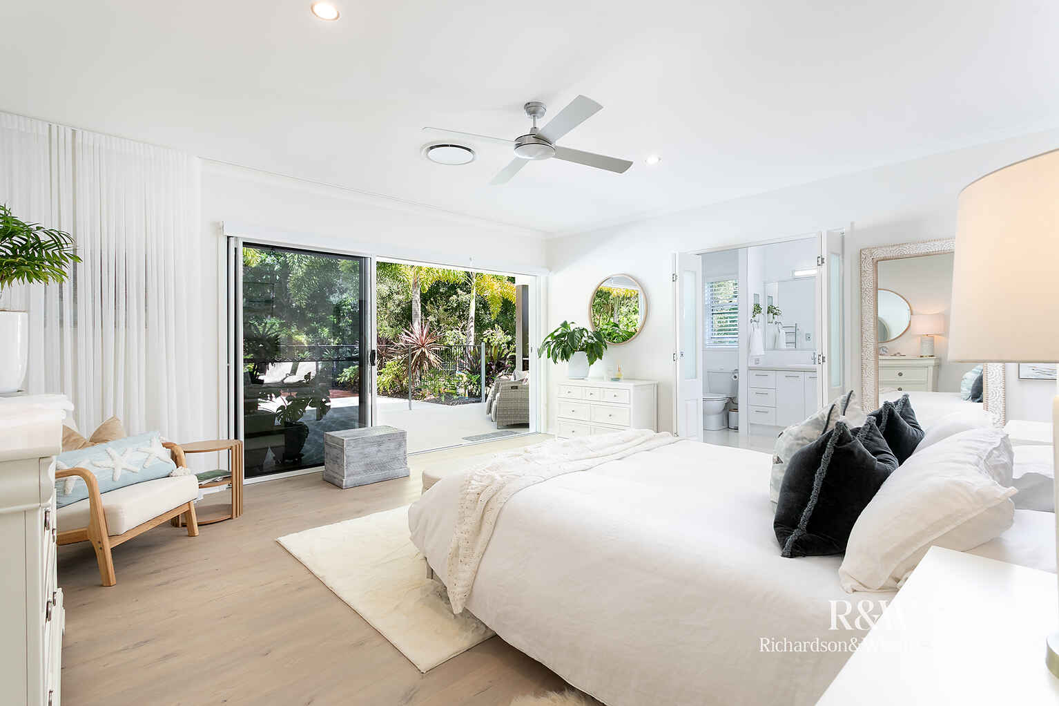 16 Aspera Place Noosaville