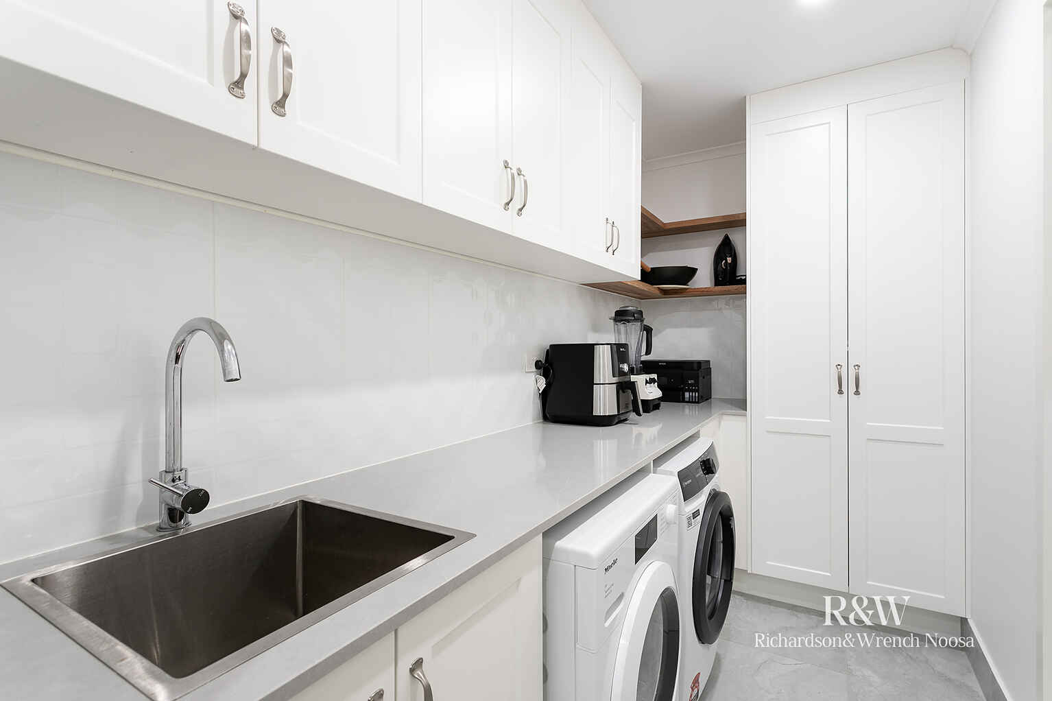 7 Hazelwood Court Noosaville