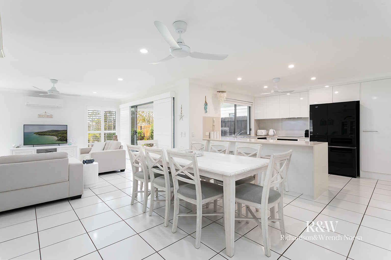 48/15 Dunes Court Peregian Springs