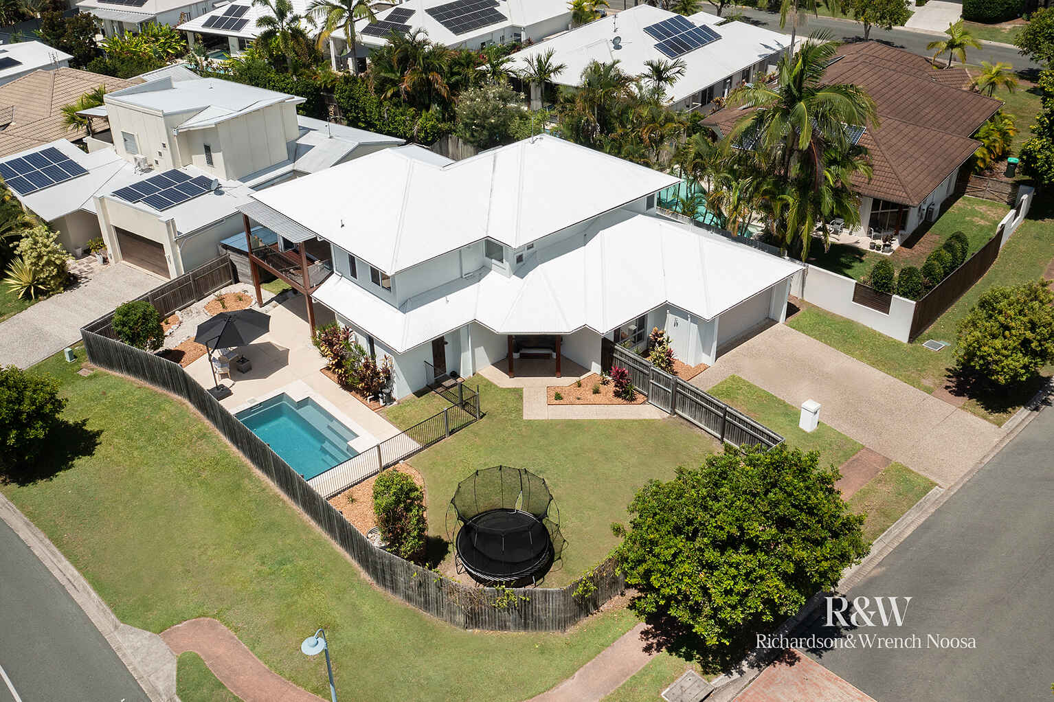 1 Crestview Drive Peregian Springs 1 Crestview Drive Peregian Springs