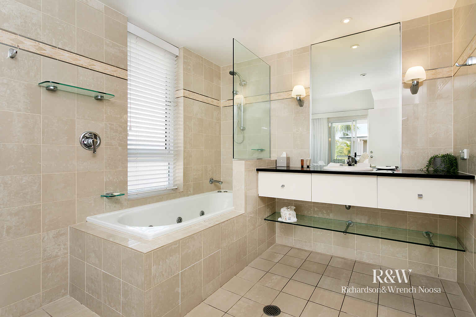 138/32 Hastings Street Noosa Heads