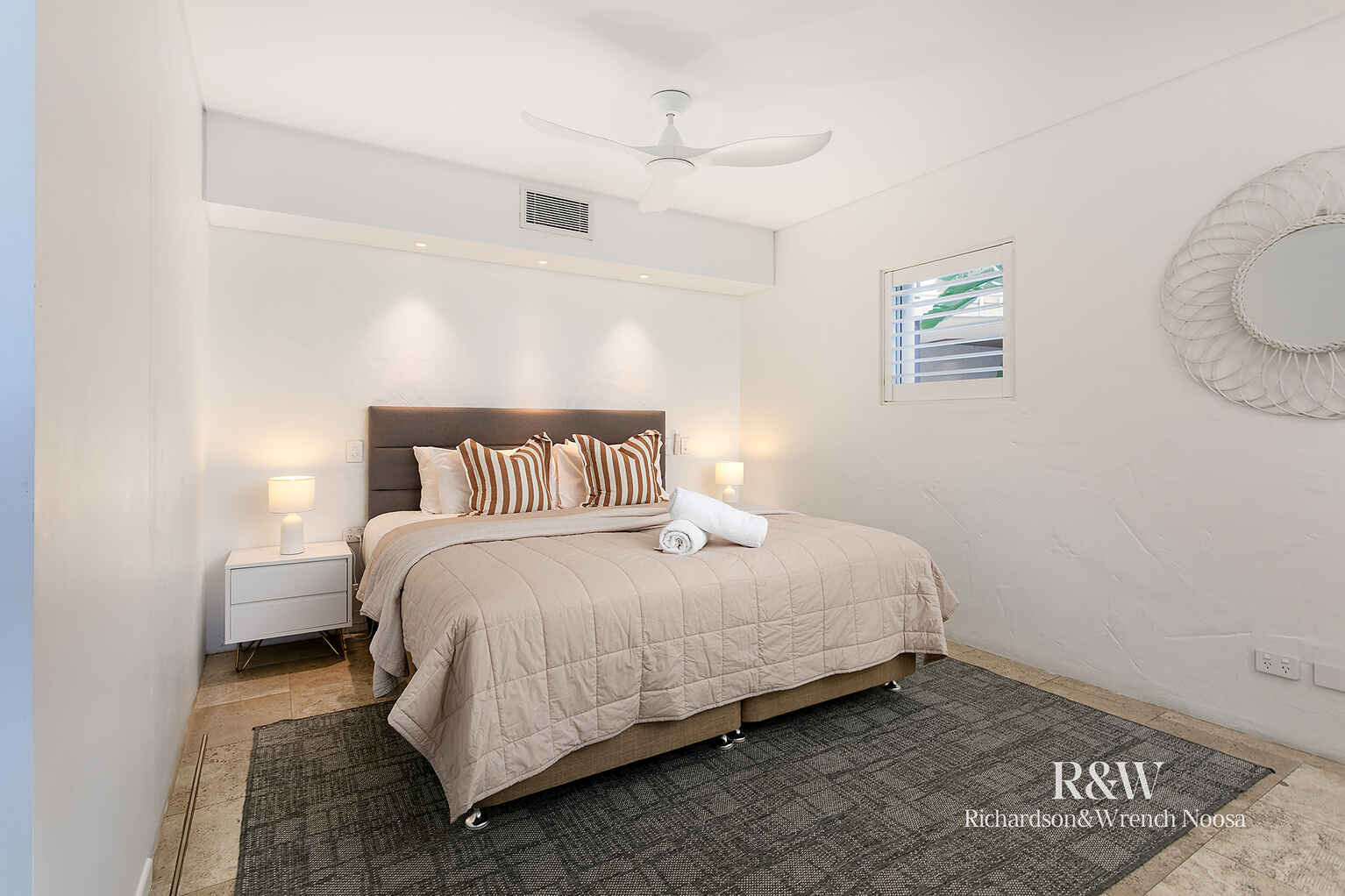 105/16 Noosa Drive Noosa Heads 105/16 Noosa Drive Noosa Heads